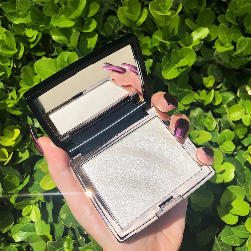 GUICAMI  New Highlighter Makeup Shimmer Powder Highlighter Palette Base Illuminator Highlight Face Contour Golden Bronzer