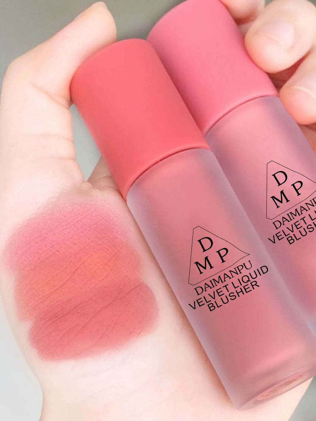 Pink Liquid Blush Eyeshadow Long-acting Waterproof Non-fading Enhance Facial Skin Color Easy-to-color Female Cosmetics