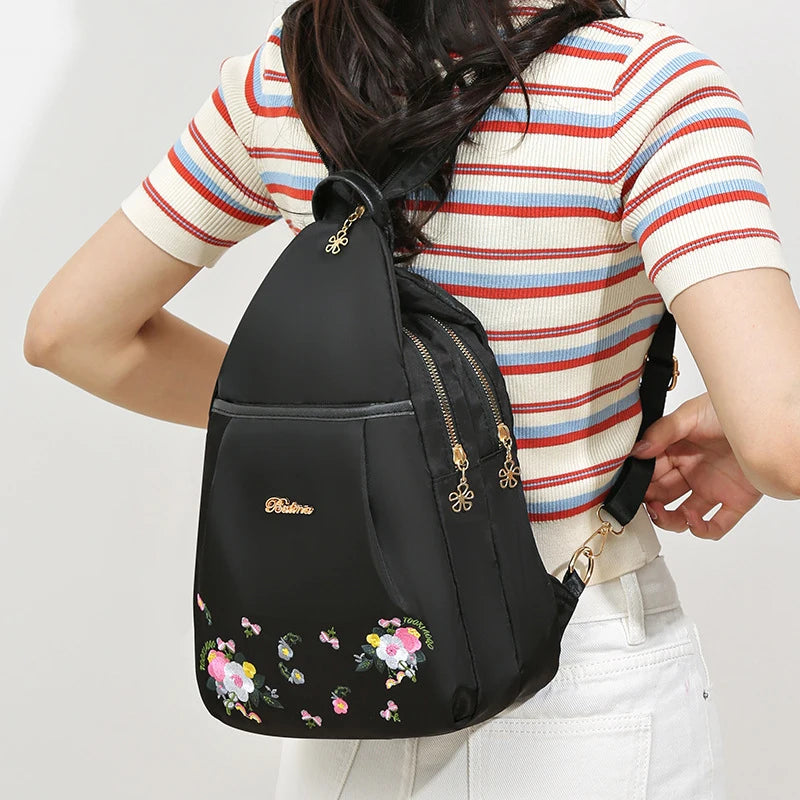 Waterproof Oxford Women Backpack Fashion Casual Embroidery Bag Designer Female Large Capacity Travel Handbag Shopping Knaps