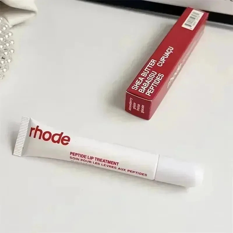 Popular Fashion Lip Gloss Rich And Moisturizing Essence Lip Gloss Long Lasting Nourishing Care Product Portable Ribbon Lipstick