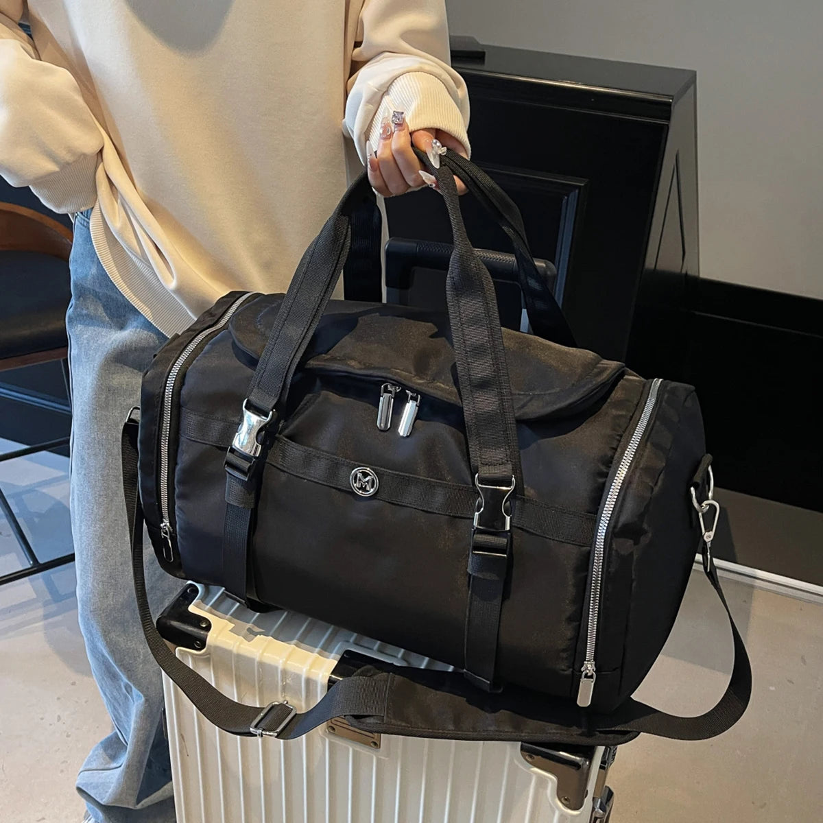 New Travel Bag, Large Capacity, Shoulder Hand Luggage Bag, Travel Storage Bag, Business Trip Boarding Bag, Sports Fitness Bag
