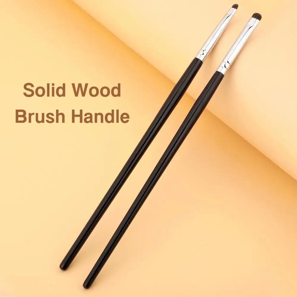Plastic Handle Eye Makeup Brush Soft Hairs Professional Eyeshadow Brush