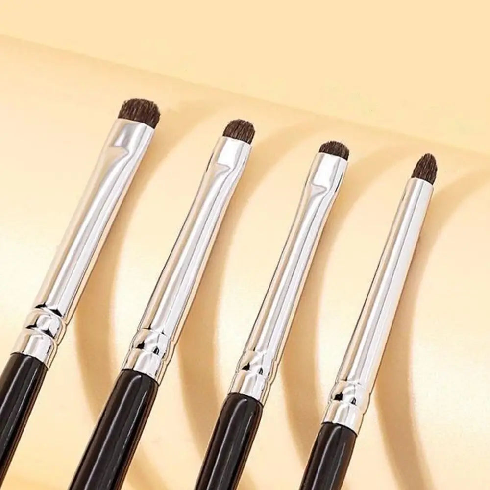 Plastic Handle Eye Makeup Brush Soft Hairs Professional Eyeshadow Brush