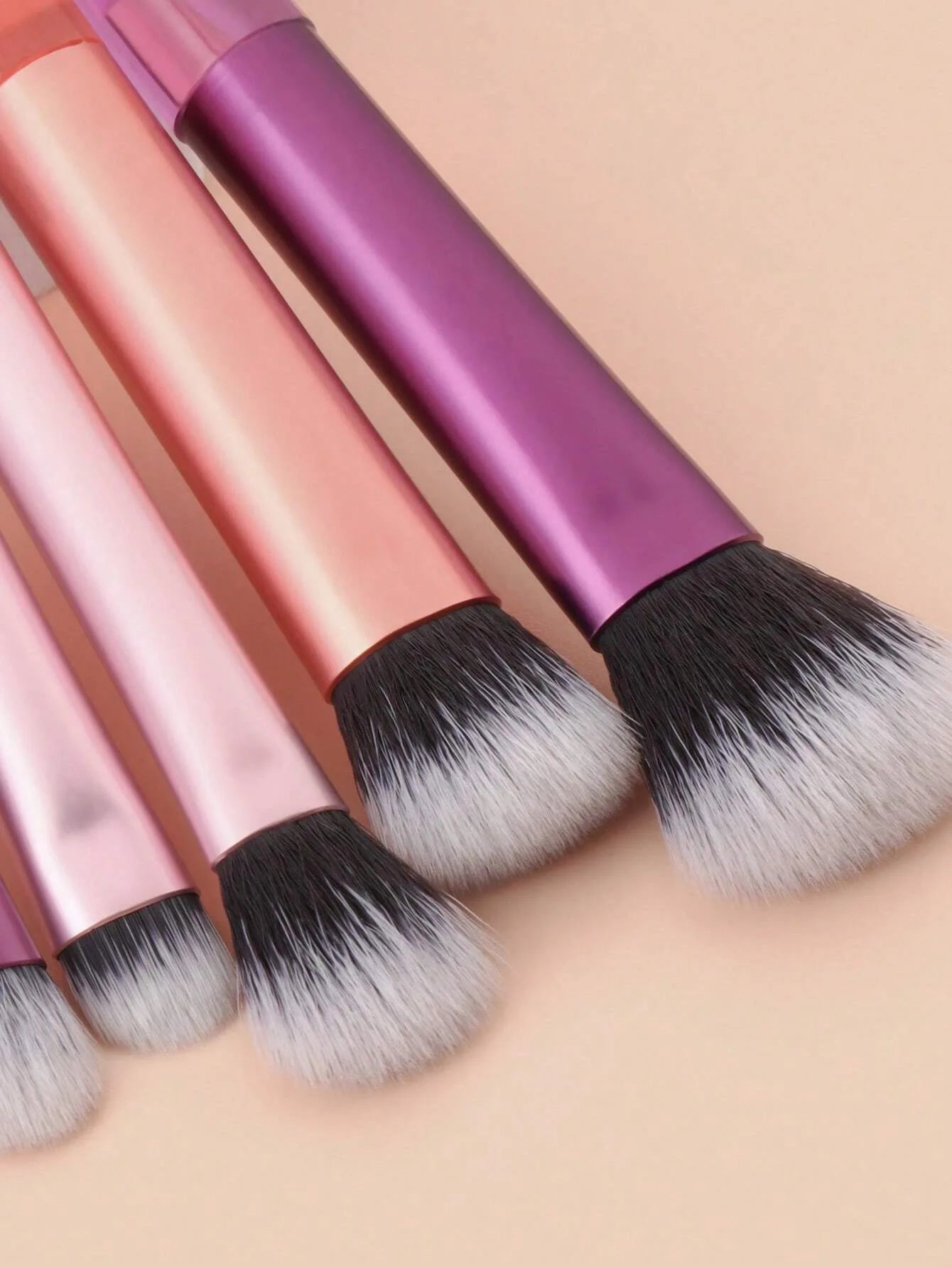 10 color Mini makeup brush Travel portable Makeup Tool - Palm Brush Professional Makeup tool set gift