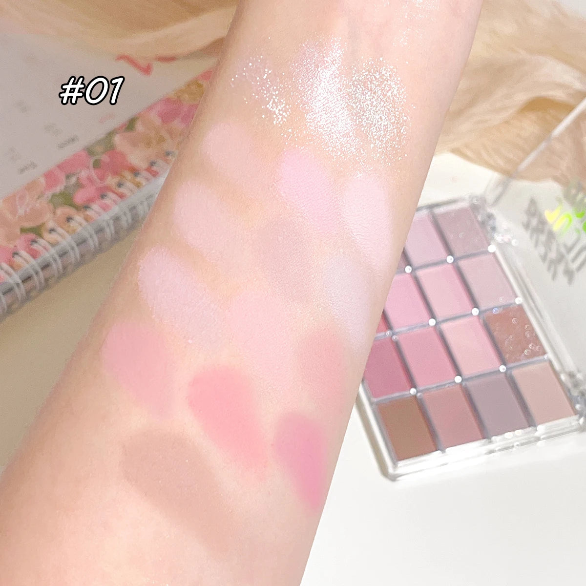 Dream 16 color eyeshadow palette - matte, glitter, shimmer, earth brown, purple and pink - low saturation everyday makeup