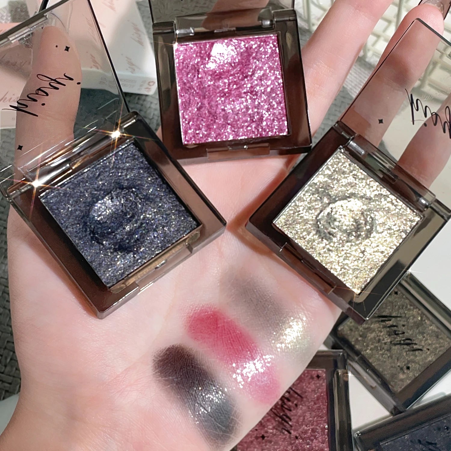 HISYI Dark Magic Monochrome Eye Shadow Pearlescent Matte Sequin Glitter Powder Eye Makeup Brightening Natural Makeup