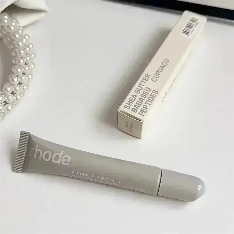 Popular Fashion Lip Gloss Rich And Moisturizing Essence Lip Gloss Long Lasting Nourishing Care Product Portable Ribbon Lipstick