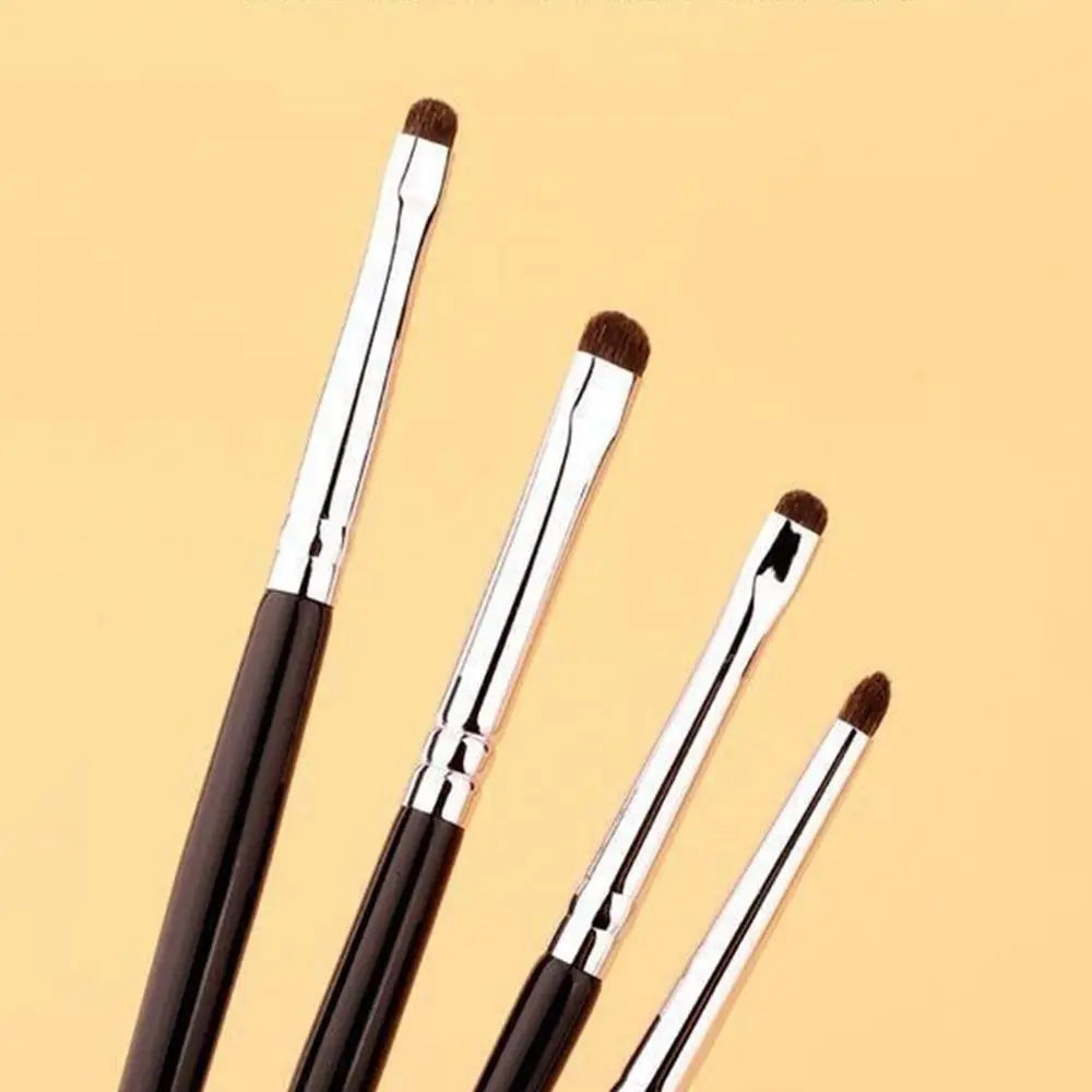 Plastic Handle Eye Makeup Brush Soft Hairs Professional Eyeshadow Brush