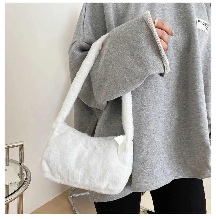 Simple Design Women Soft Plush Hobos Shoulder Bags Winter Furry Ladies Clutch Purse Handbag Fashion Female Underarm Bag