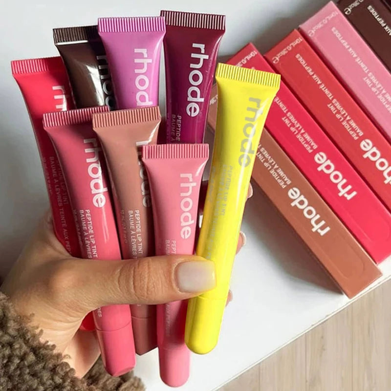 Popular Fashion Lip Gloss Rich And Moisturizing Essence Lip Gloss Long Lasting Nourishing Care Product Portable Ribbon Lipstick