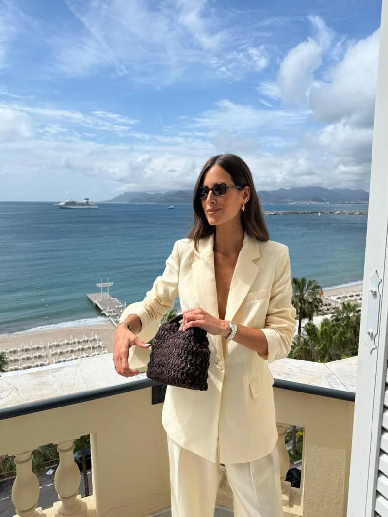 Elegant Ladies Chain Woven Handbag Straw Shoulder Bag Fashionable Raffia Crossbody Beach Bag Summer New Versatile Women's Bag