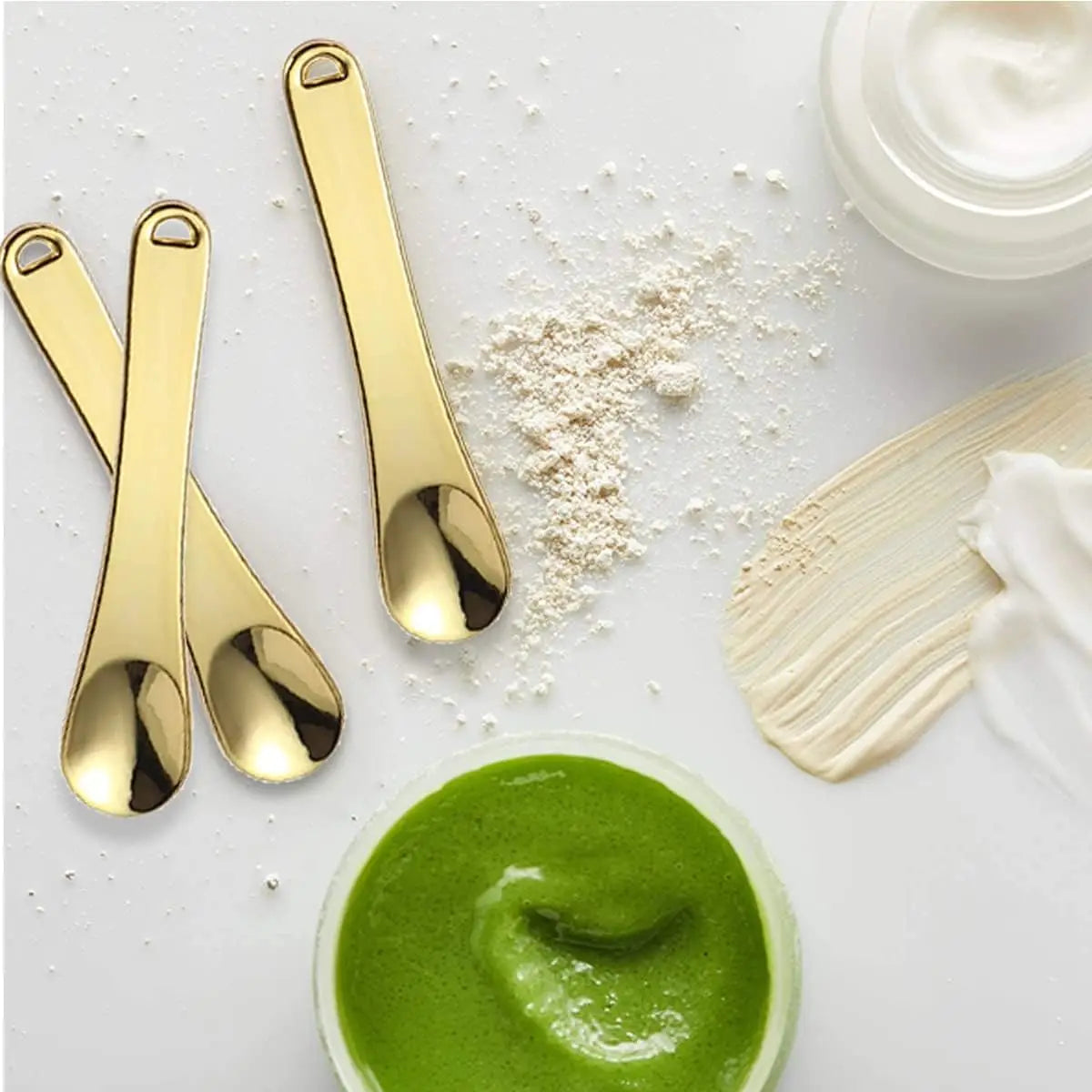 1Pcs Metal Makeup Spatula Mini Spoon Eye Cream Massage Sticks Beauty Scoop for Facial Cosmetic Face Cream Reduce Eye Wrinkles