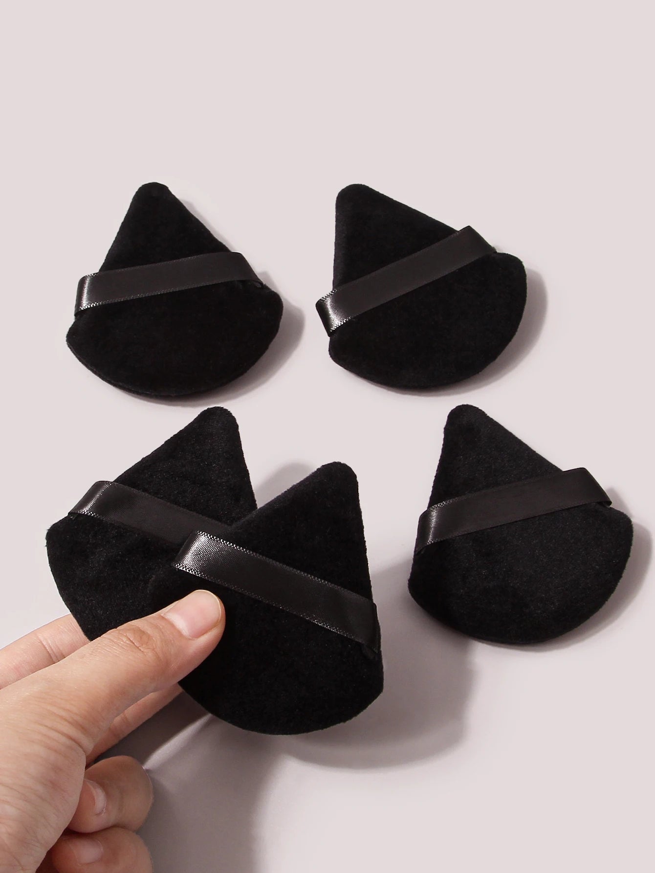 5Pcs Black Triangle Powder Puff For Loose Powder Liquid Cosmetic Soft Plush Powder Puff Makeup Foundation Puff Makeup Tool