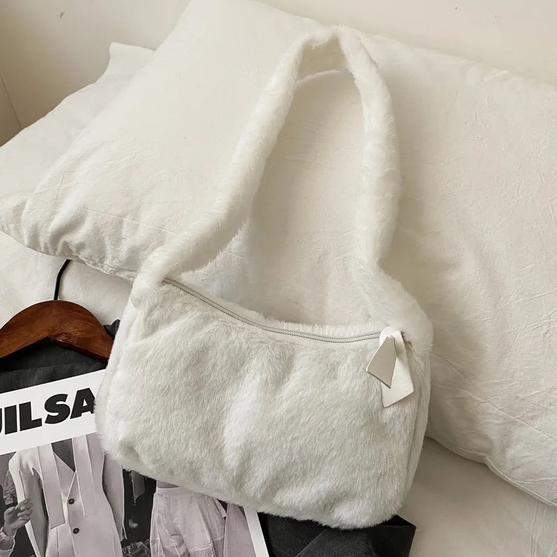 Simple Design Women Soft Plush Hobos Shoulder Bags Winter Furry Ladies Clutch Purse Handbag Fashion Female Underarm Bag