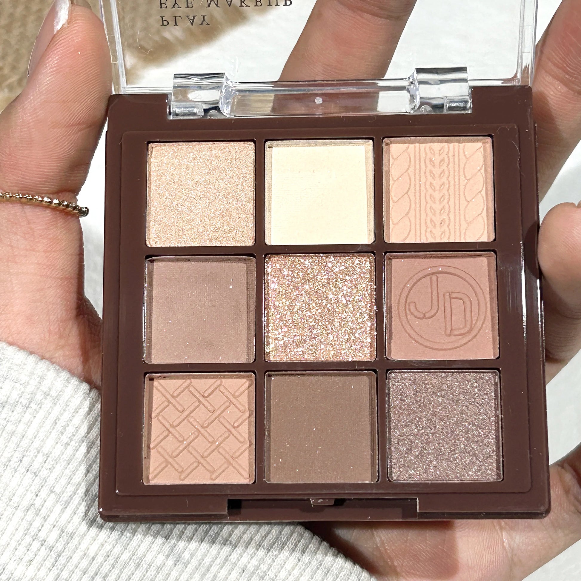 Chocolate Warm Brown Earth Palette - 9 Shades Matte Orange Brown Pearlescent Glitter Illuminating Wear Eyeshadow